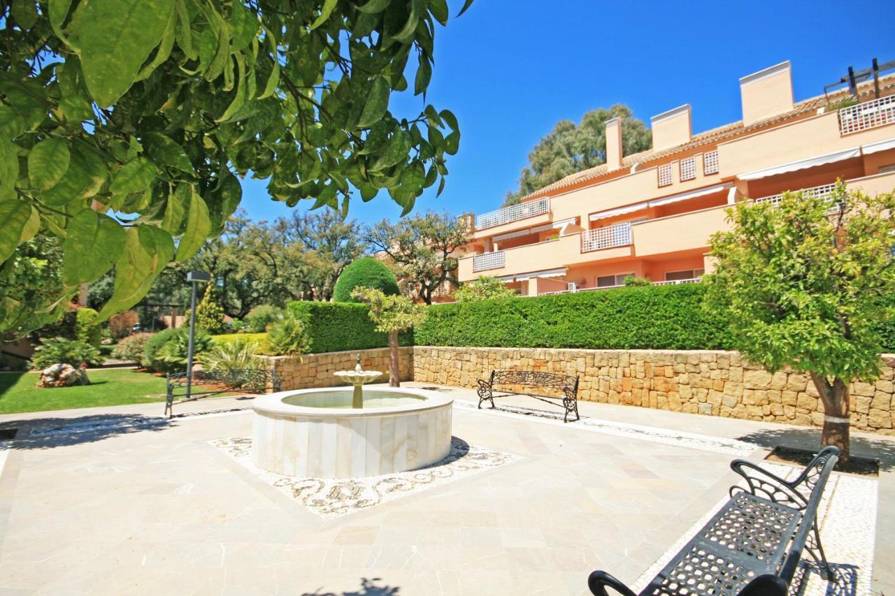 Ground Floor Apartment, Los Jardines De Santa Maria Elviria Marbella Esterno foto