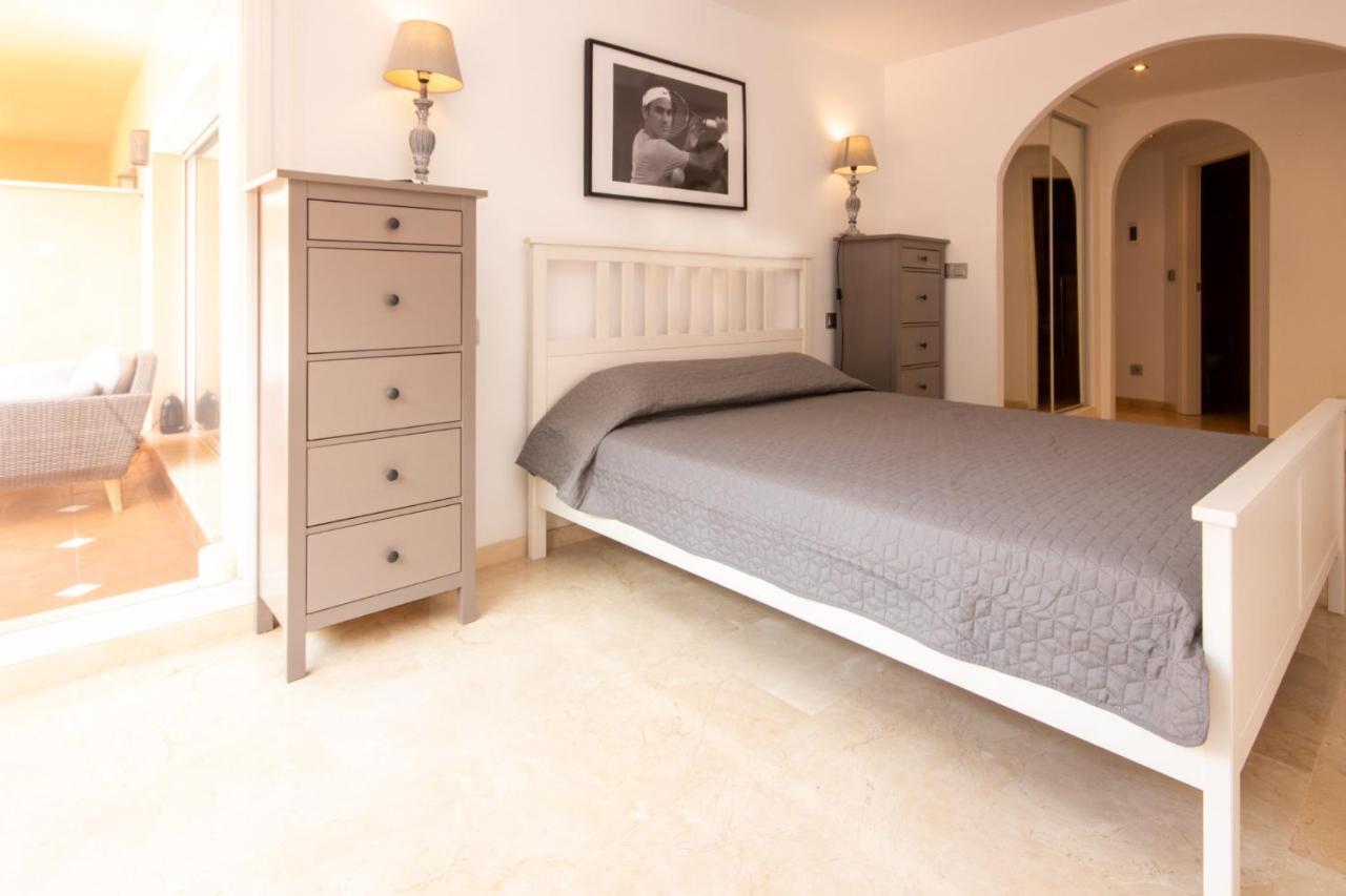 Ground Floor Apartment, Los Jardines De Santa Maria Elviria Marbella Esterno foto